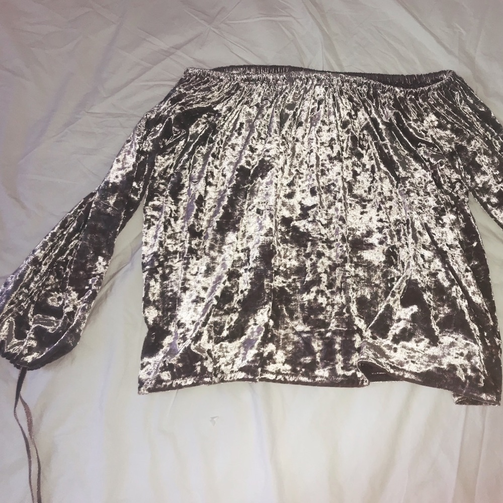 american eagle off the shoulder velvet top